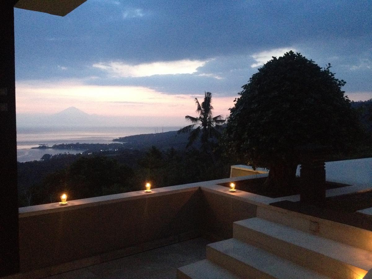 The Puncak Lombok Hotel เซงกีกี ภายนอก รูปภาพ